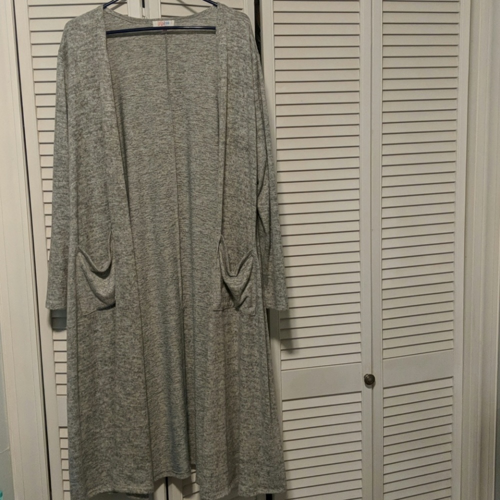 XL Gray LuLaRoe Sarah Cardigan